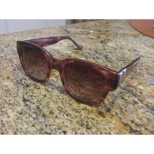 Ivanka Trump Women's Sunglasses IT 031 72 Purple Tortoise Frame Rare Collection